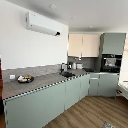 Breeze Apartament *